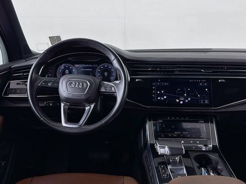 Used 2022 Audi Q7 2.0T Premium Plus w/ Premium Plus Package AWD/4WD image 13