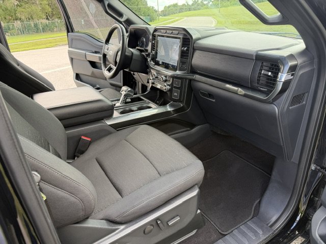 Used 2021 Ford F150 XLT w/ Equipment Group 302A High RWD image 15