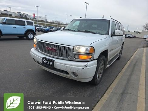 Used 2005 GMC Yukon XL Denali image 5