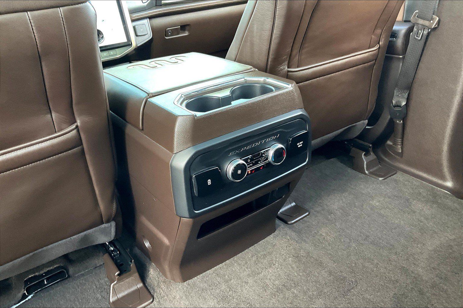 Used 2023 Ford Expedition Max King Ranch AWD/4WD image 34