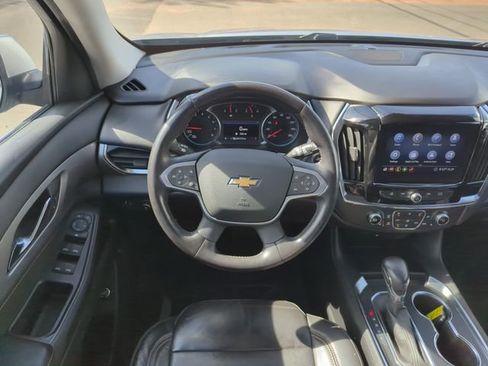 Used 2021 Chevrolet Traverse LT w/ LPO, Floor Liner Package AWD/4WD image 22