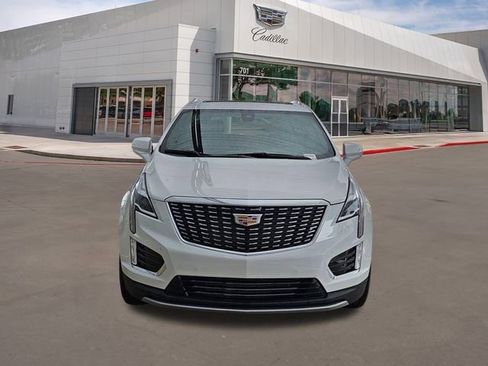 New 2025 Cadillac XT5 Premium Luxury image 2
