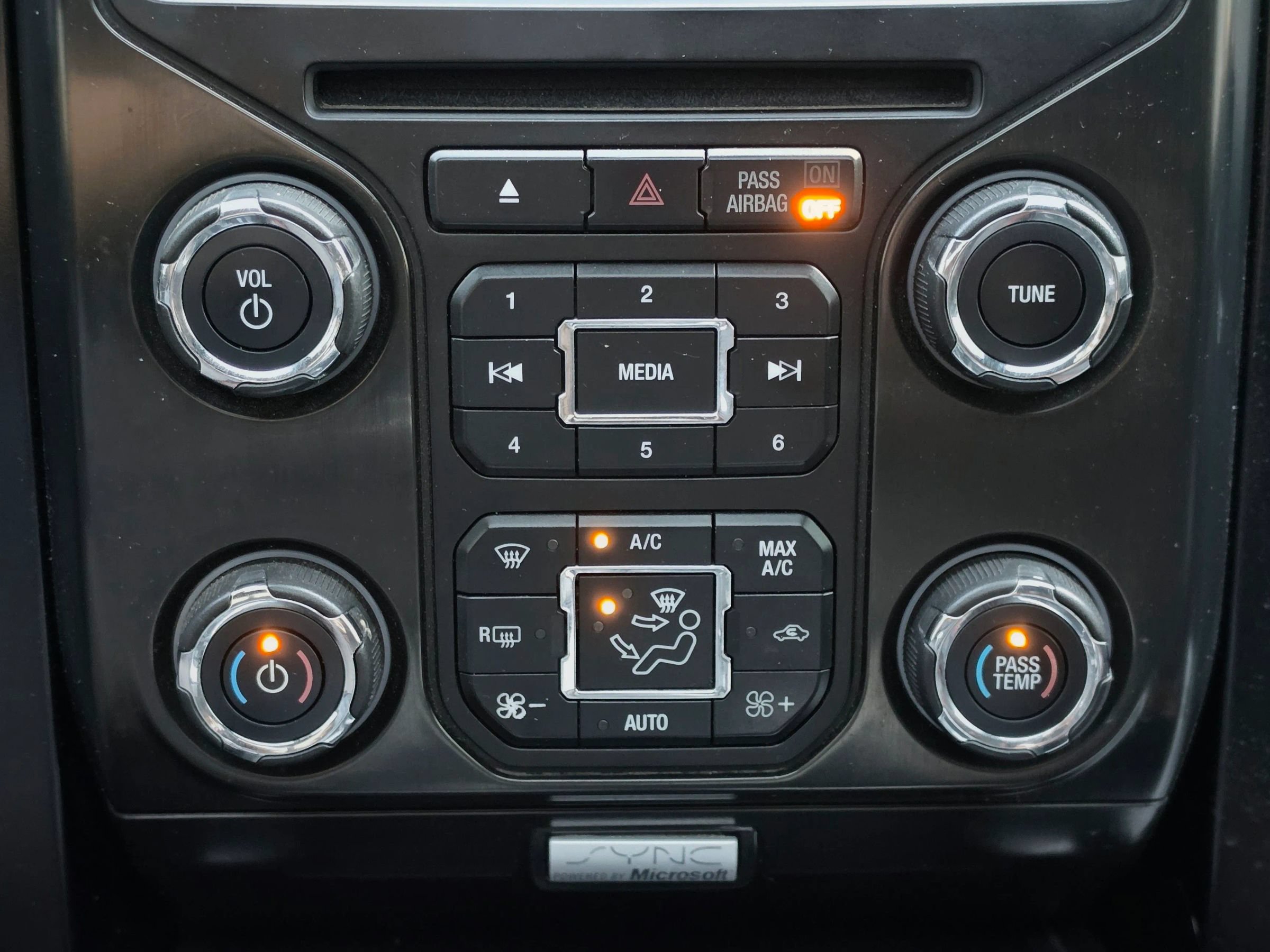 Used 2013 Ford F150 FX4 w/ Luxury Equipment Group AWD/4WD image 26
