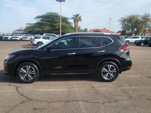 Used 2020 Nissan Rogue SV w/ Premium Package FWD image 5
