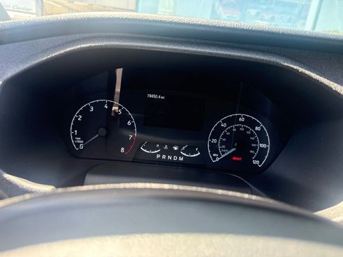 Used 2025 Ford Transit 350 XLT RWD image 10