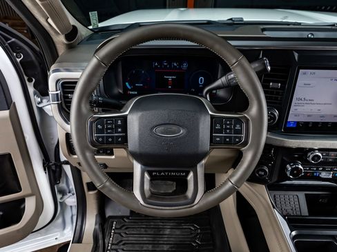 Used 2026 Ford F450 Platinum w/ Platinum Plus Package image 18