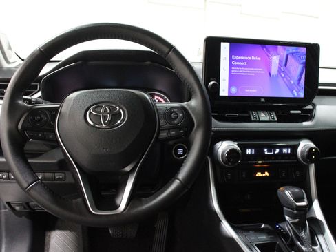 Used 2025 Toyota RAV4 XLE Premium w/ Weather Package FWD image 8