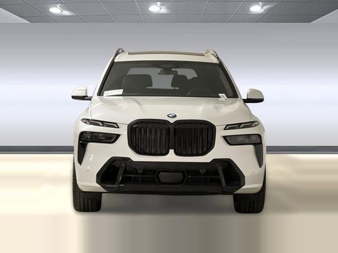 New 2026 BMW X7 xDrive40i w/ Executive Package image 5