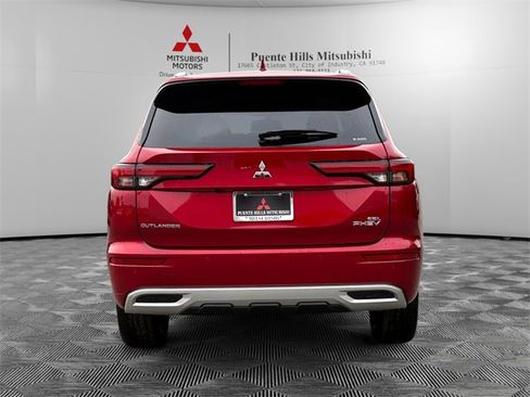 New 2025 Mitsubishi Outlander SEL image 5