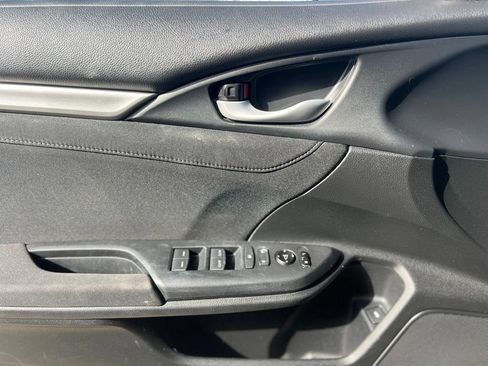 Used 2017 Honda Civic EX image 16