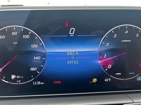 Used 2024 Mercedes-Benz GLE 350 4MATIC image 15