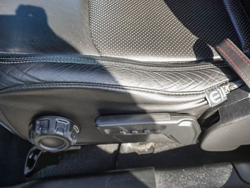 Used 2018 Jeep Wrangler Unlimited Rubicon image 19