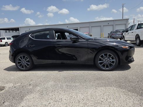 New 2026 MAZDA MAZDA3 s FWD image 8