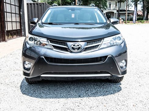 Used 2014 Toyota RAV4 Limited w/ Technology Package AWD/4WD image 3