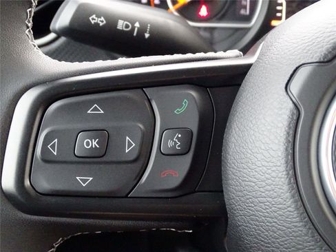 New 2025 Jeep Gladiator Rubicon image 33