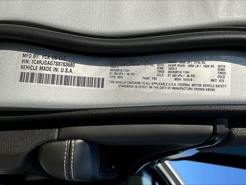 New 2025 Jeep Grand Cherokee Altitude image 33