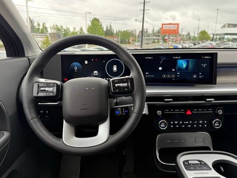 Certified 2026 Hyundai Ioniq 9 SEL AWD/4WD image 26