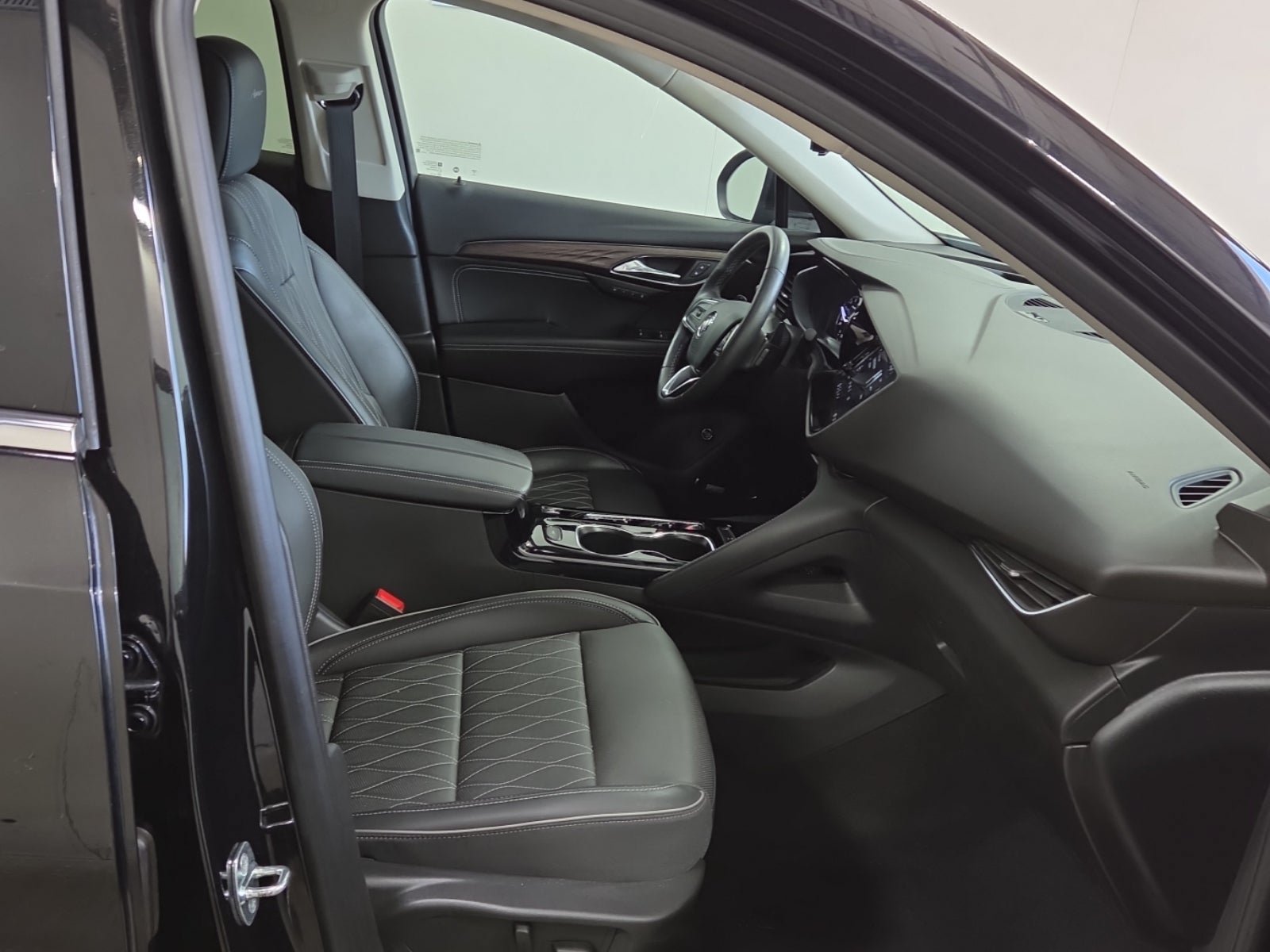 Used 2023 Buick Envision Avenir FWD image 12