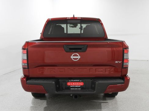 Used 2023 Nissan Frontier SV w/ SV Convenience Package image 18