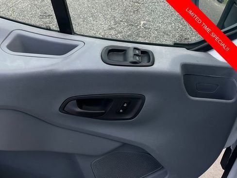 Used 2016 Ford Transit 150 XL image 11