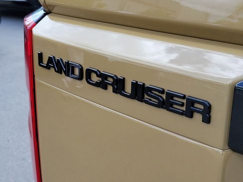 New 2026 Toyota Land Cruiser AWD/4WD image 8