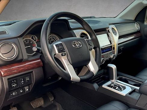Used 2016 Toyota Tundra Limited w/ Limited Premium Package image 20