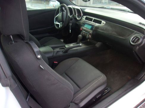Used 2012 Chevrolet Camaro LT RWD image 6