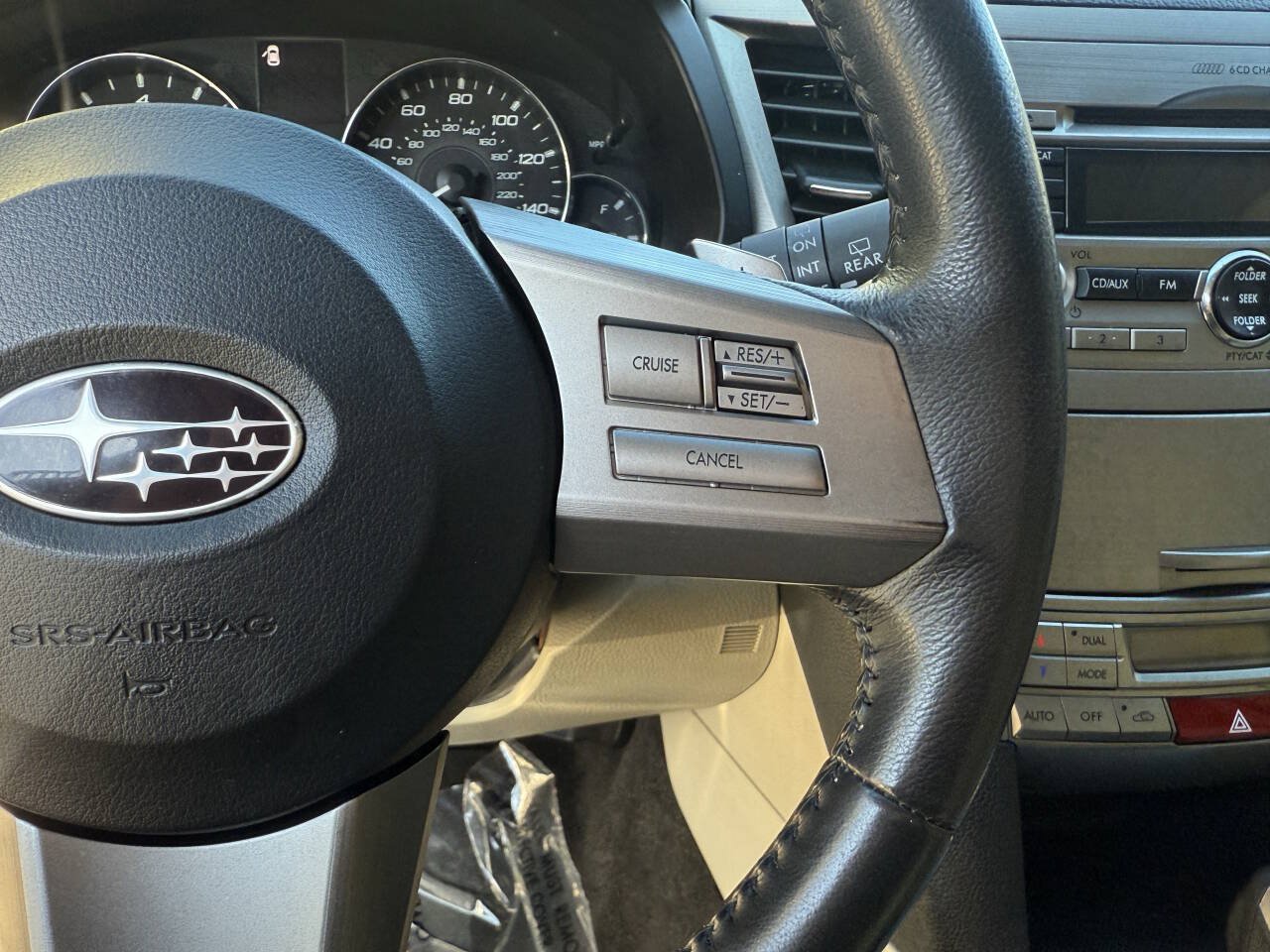 Used 2011 Subaru Outback 2.5i Limited AWD/4WD image 38