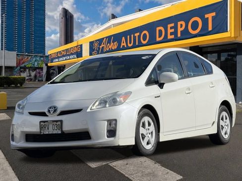 Used 2011 Toyota Prius Three FWD image 1