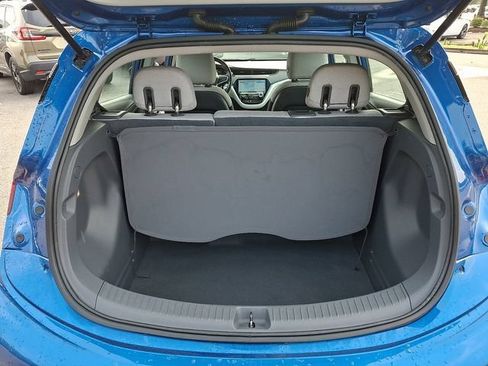 Used 2020 Chevrolet Bolt LT FWD image 35