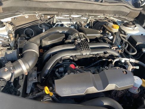 Used 2018 Subaru Forester 2.5i Limited image 31