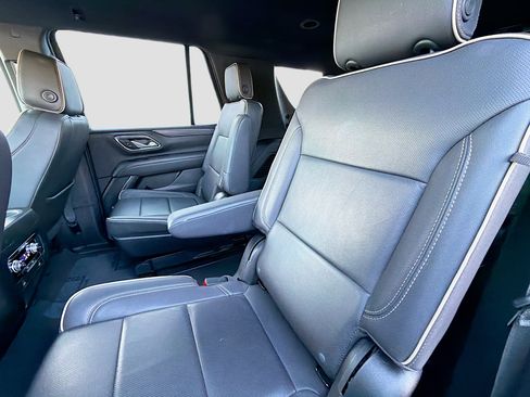 Used 2023 GMC Yukon SLT image 22