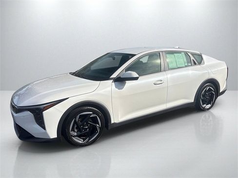 Certified 2025 Kia K4 EX image 3