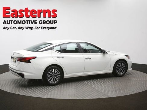 Used 2025 Nissan Altima 2.5 SV image 42