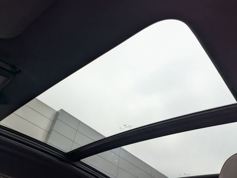 Used 2024 BMW X4 M w/ Executive Package image 16