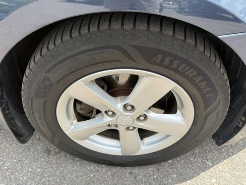 Used 2015 Kia Optima LX FWD image 12