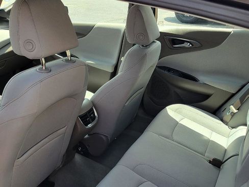 Used 2022 Chevrolet Malibu LT image 6
