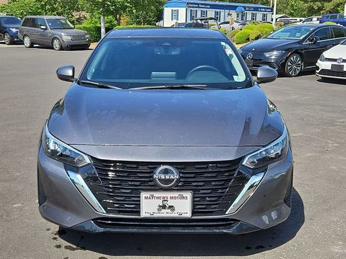 Used 2024 Nissan Sentra SV w/ Lighting Package FWD image 2