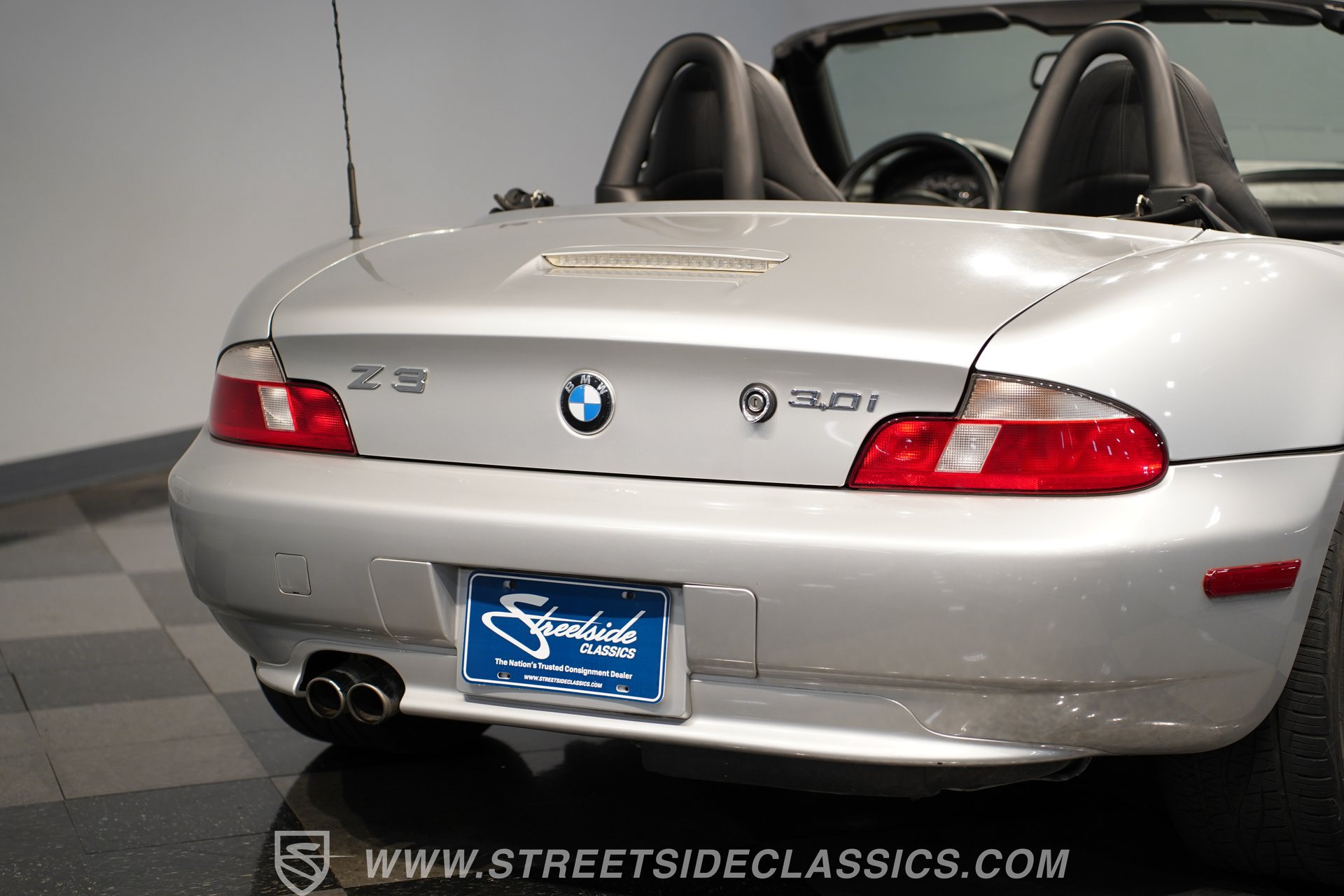 Used 2001 BMW Z3 3.0i RWD image 23