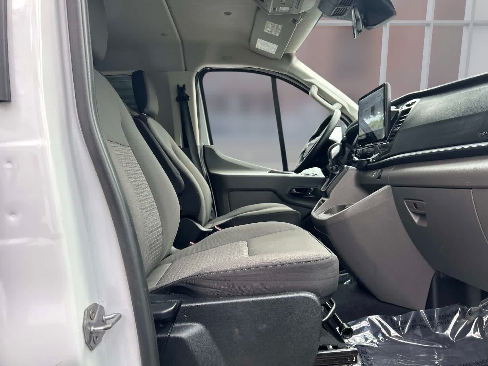 Used 2024 Ford Transit 350 XLT RWD image 20