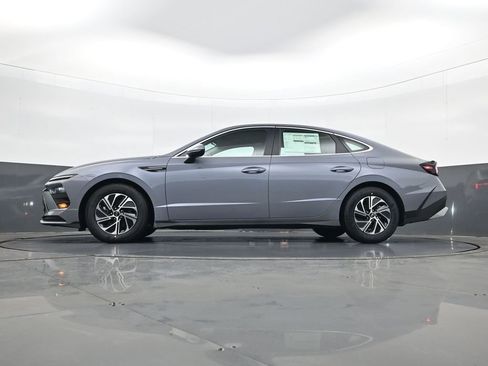 New 2026 Hyundai Sonata Blue FWD image 28