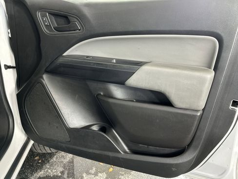 Used 2019 Chevrolet Colorado W/T w/ WT Convenience Package image 31