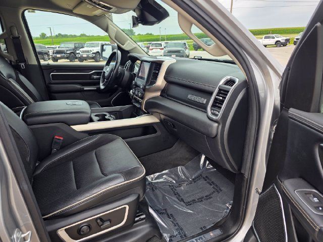 Used 2022 RAM 1500 Laramie AWD/4WD image 16