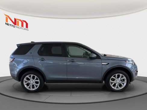 Used 2019 Land Rover Discovery Sport HSE AWD/4WD image 6