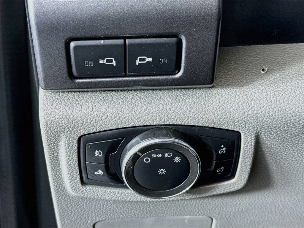 Used 2021 Ford F250 XLT w/ XLT Value Package AWD/4WD image 10