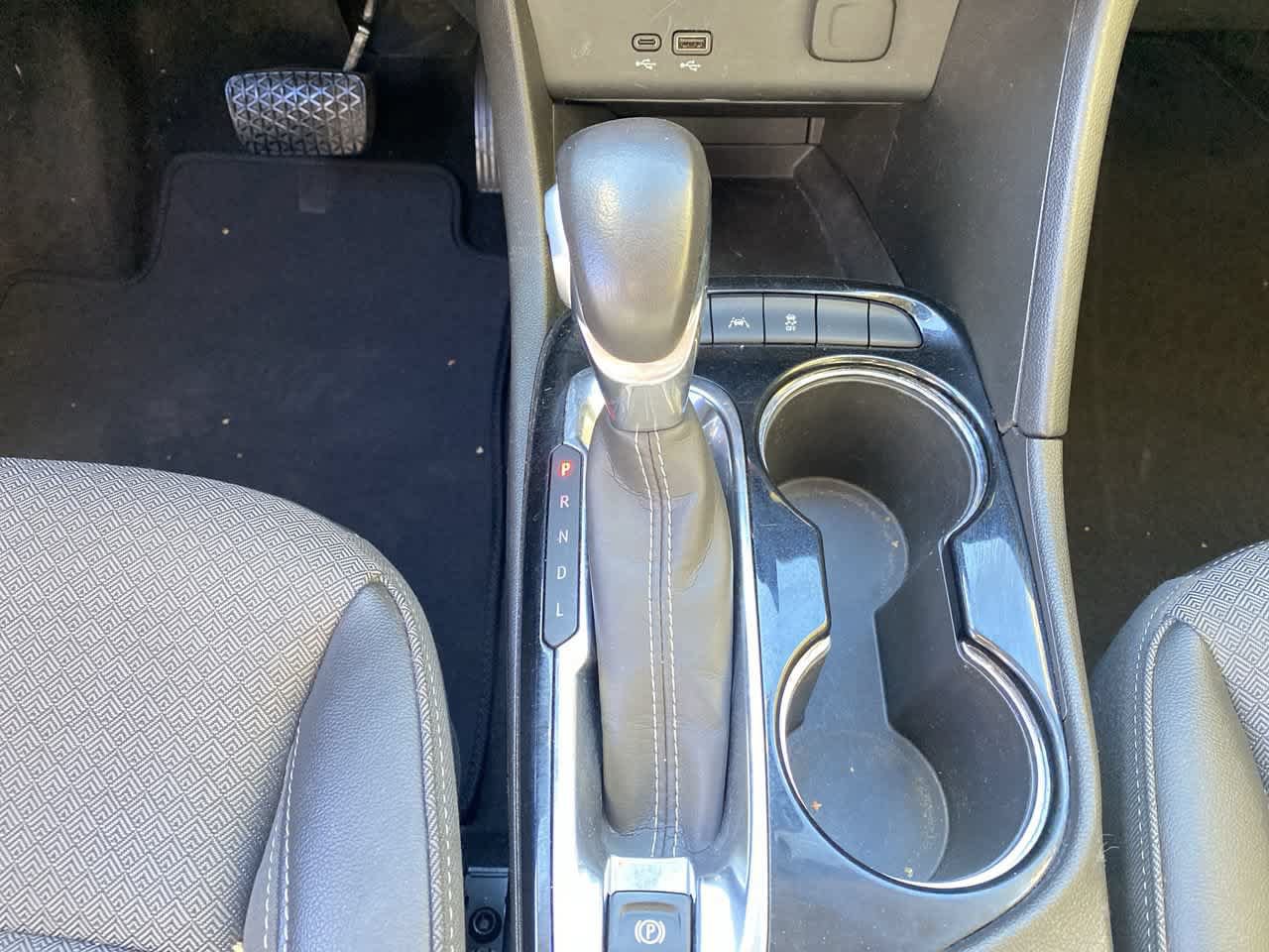 Used 2024 Buick Encore GX Preferred w/ Comfort Package AWD/4WD image 25