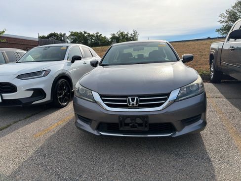Used 2013 Honda Accord LX image 2