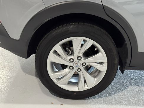 Used 2024 Buick Encore GX Preferred w/ Comfort Package image 38