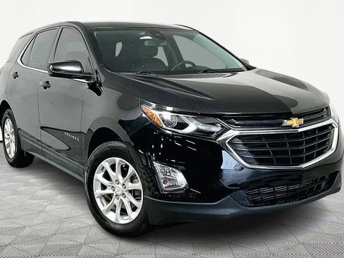 Used 2020 Chevrolet Equinox LT image 1
