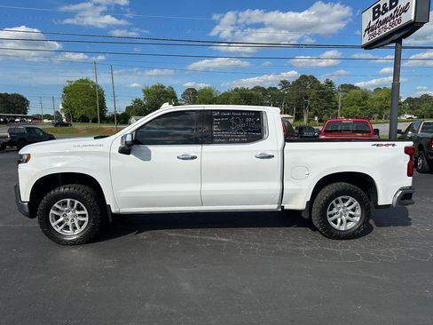 Used 2019 Chevrolet Silverado 1500 LTZ AWD/4WD image 9